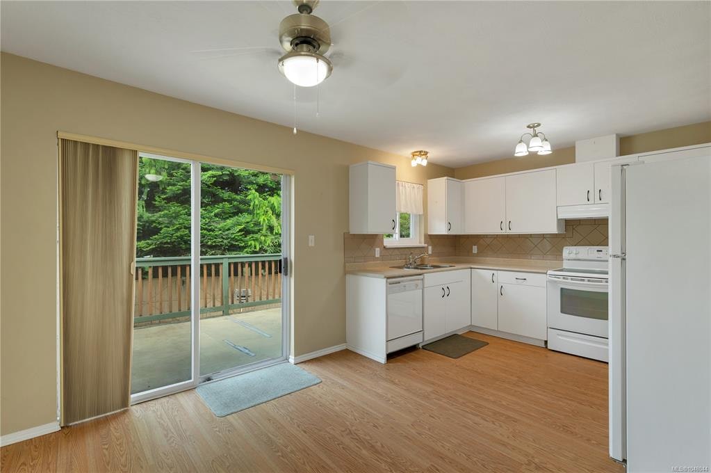 1920 Raven Place, Campbell River, BC, V9W 7H8 - 11