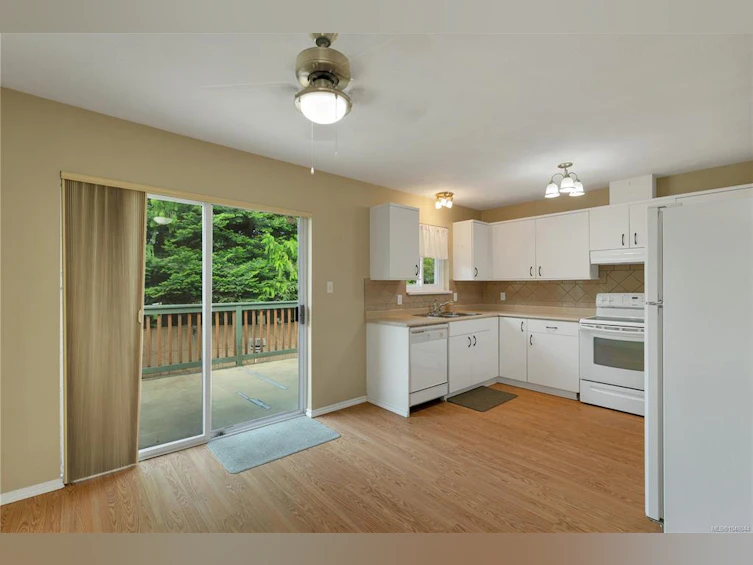 1920 Raven Place, Campbell River, BC, V9W 7H8 - 11