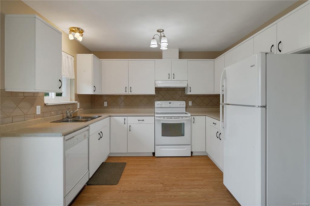 1920 Raven Place, Campbell River, BC, V9W 7H8 - 6