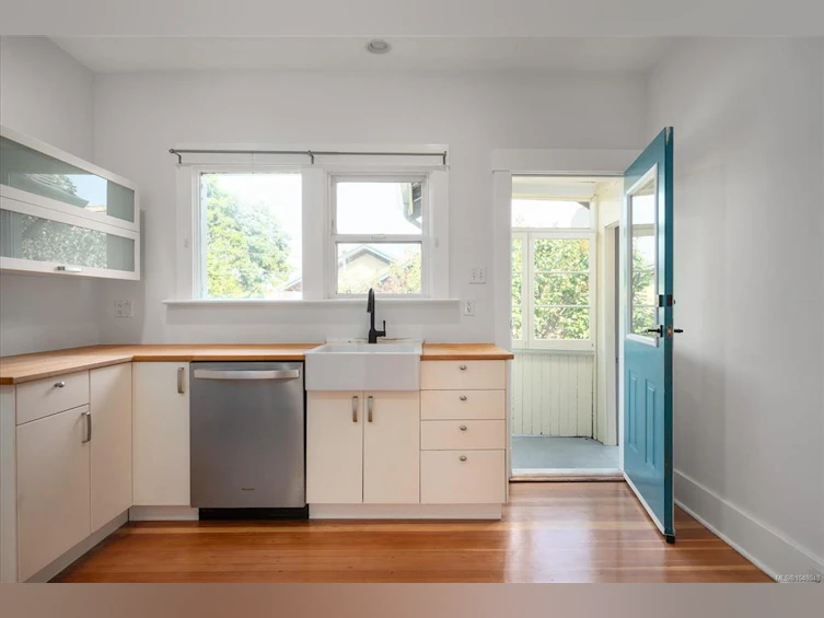 733 Fitzwilliam Street, Nanaimo, BC, V9R 3B7 - 17