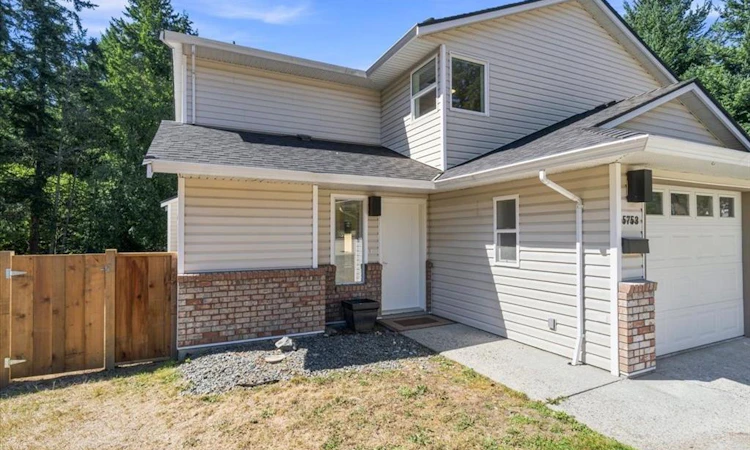 5753 Metral Drive