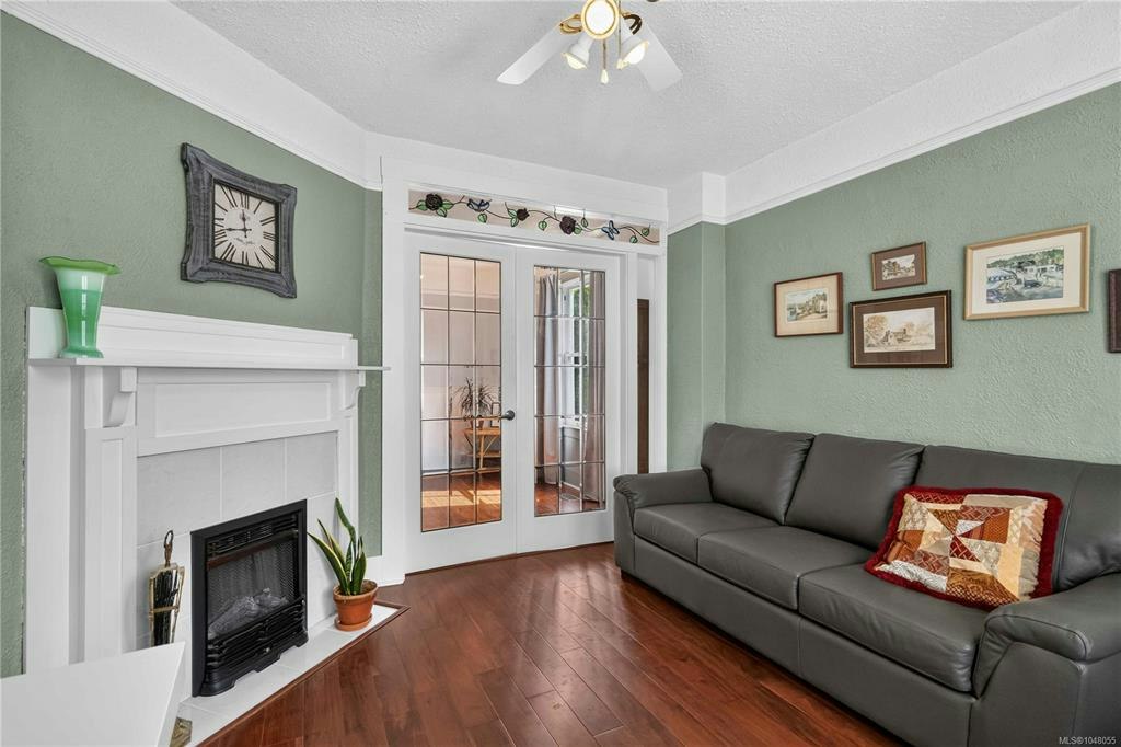 362 Ker Avenue, Saanich, BC, V9A 2B5 - 3
