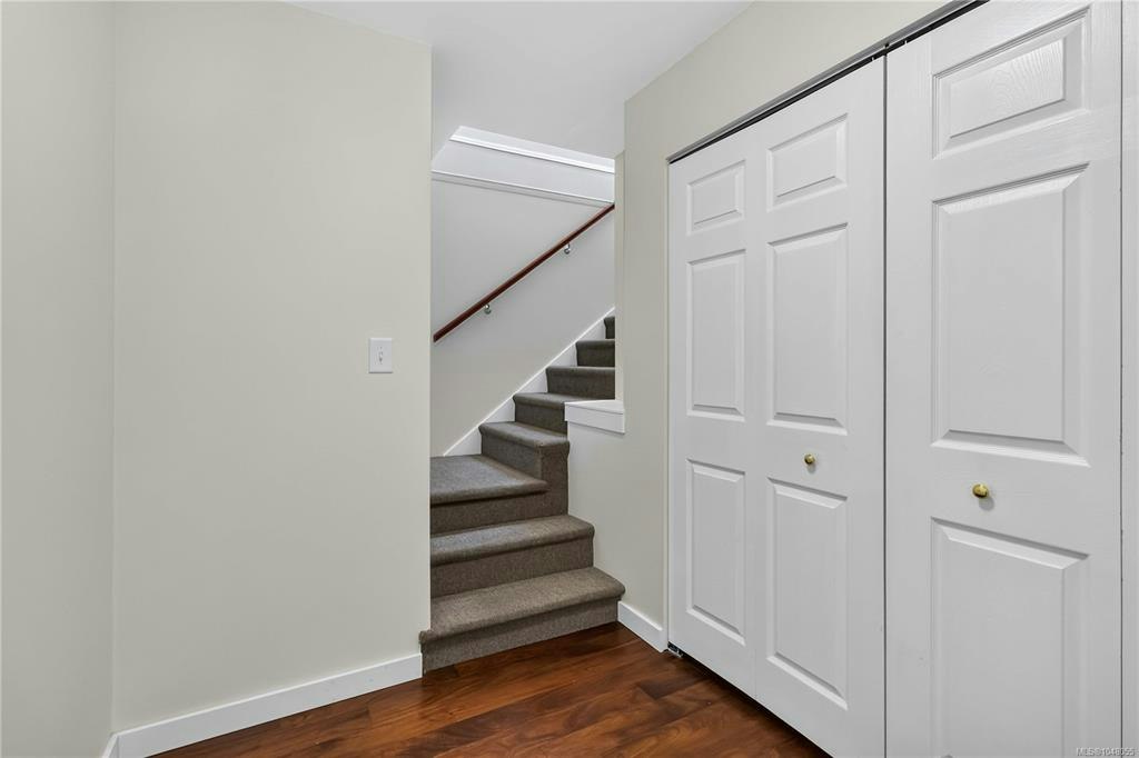 362 Ker Avenue, Saanich, BC, V9A 2B5 - 13