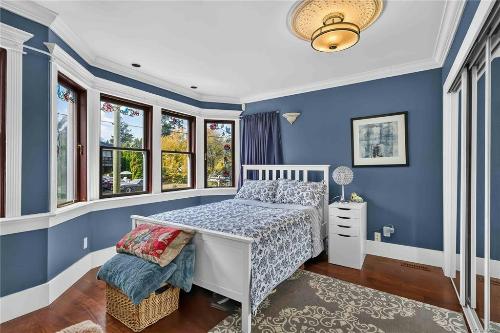 362 Ker Avenue, Saanich, BC, V9A 2B5 - 8