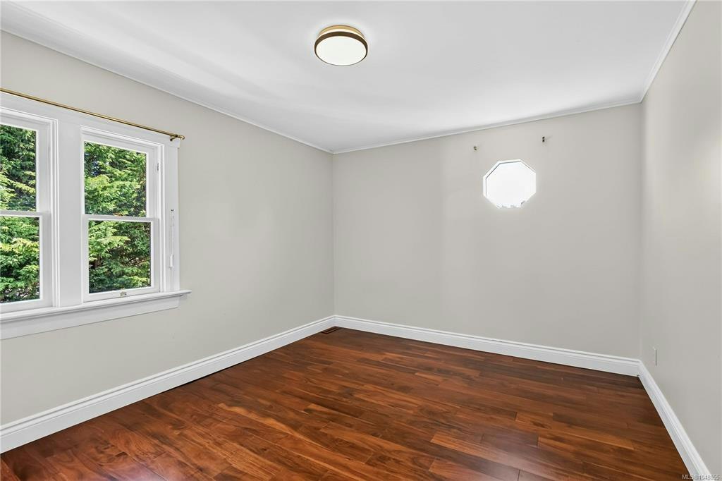 362 Ker Avenue, Saanich, BC, V9A 2B5 - 21
