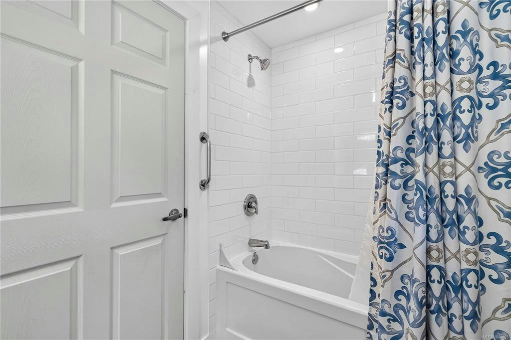362 Ker Avenue, Saanich, BC, V9A 2B5 - 32