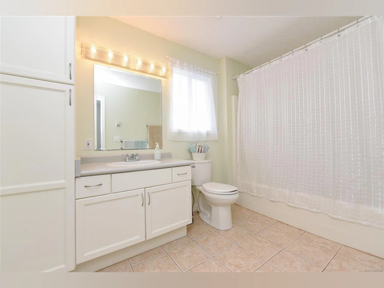 B-2284 1st Street, Courtenay, BC, V9N 8X8 - 20