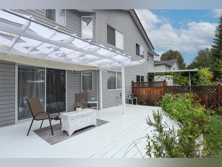 B-2284 1st Street, Courtenay, BC, V9N 8X8 - 2