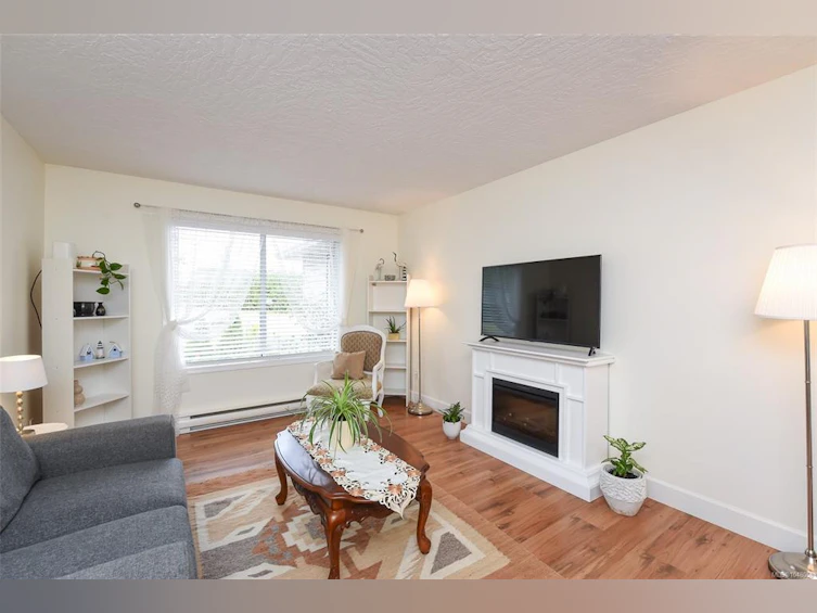 B-2284 1st Street, Courtenay, BC, V9N 8X8 - 11