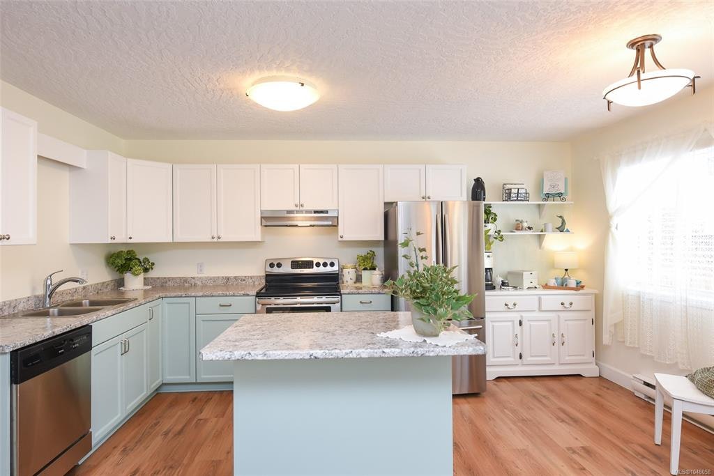 B-2284 1st Street - 5