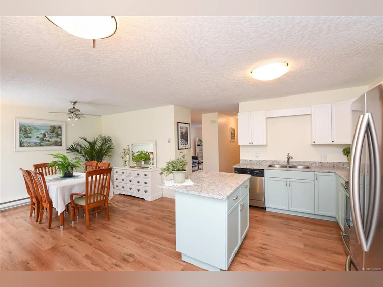 B-2284 1st Street, Courtenay, BC, V9N 8X8 - 7