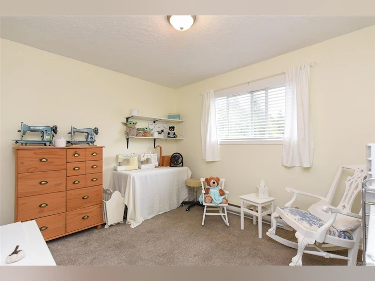 B-2284 1st Street, Courtenay, BC, V9N 8X8 - 18