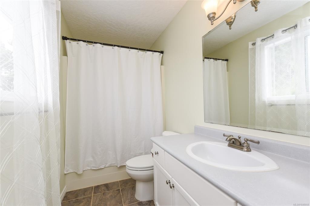 B-2284 1st Street, Courtenay, BC, V9N 8X8 - 15