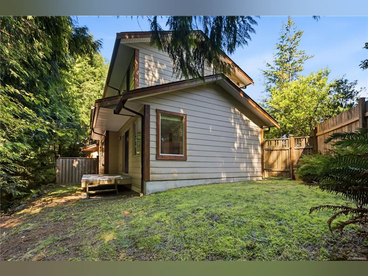 7-1626 Holly Crescent, Ucluelet, BC, V0R 3A0 - 25