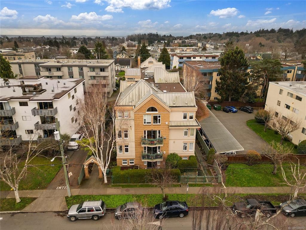 204-1037 Richardson Street, Victoria, BC, V8V 3C6 - 48