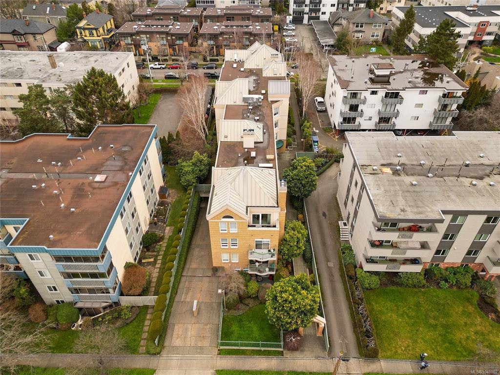 204-1037 Richardson Street, Victoria, BC, V8V 3C6 - 46
