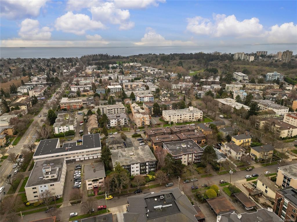 204-1037 Richardson Street, Victoria, BC, V8V 3C6 - 45