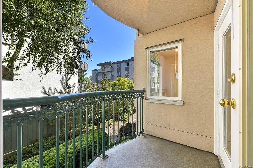 204-1037 Richardson Street, Victoria, BC, V8V 3C6 - 31