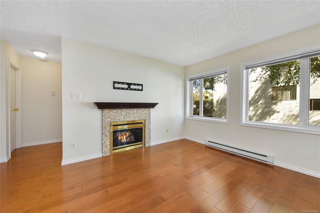 204-1037 Richardson Street - 4