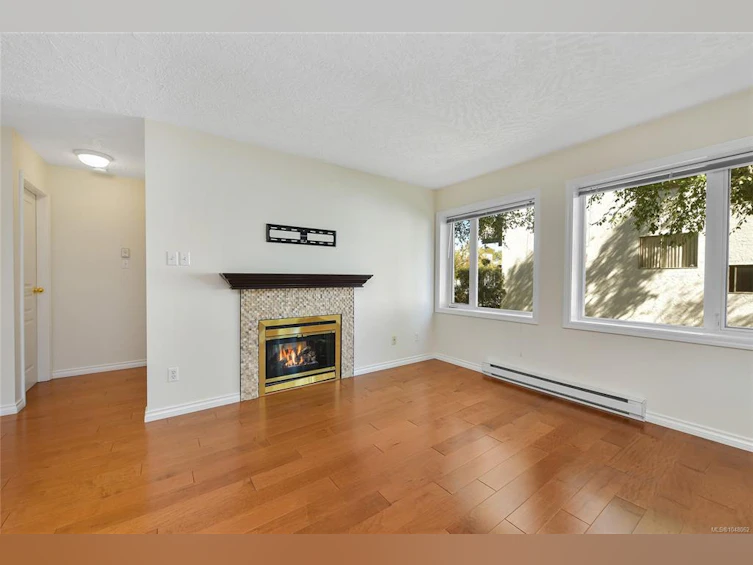 204-1037 Richardson Street, Victoria, BC, V8V 3C6 - 5