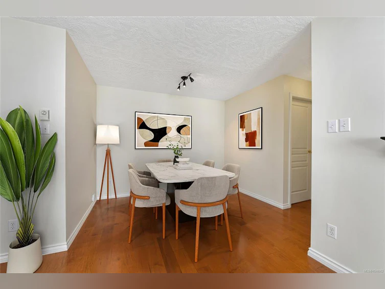 204-1037 Richardson Street, Victoria, BC, V8V 3C6 - 16