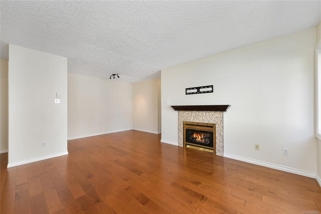 204-1037 Richardson Street, Victoria, BC, V8V 3C6 - 7