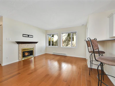 204-1037 Richardson Street - 3