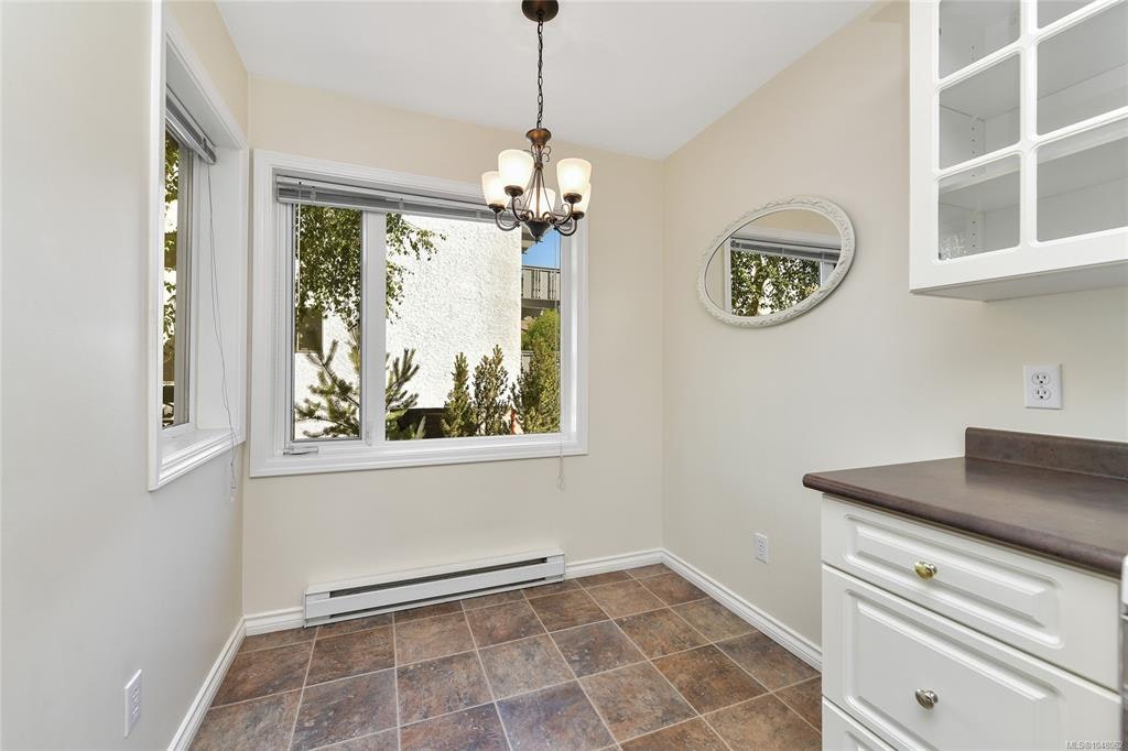 204-1037 Richardson Street, Victoria, BC, V8V 3C6 - 14