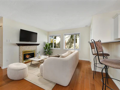204-1037 Richardson Street - 3