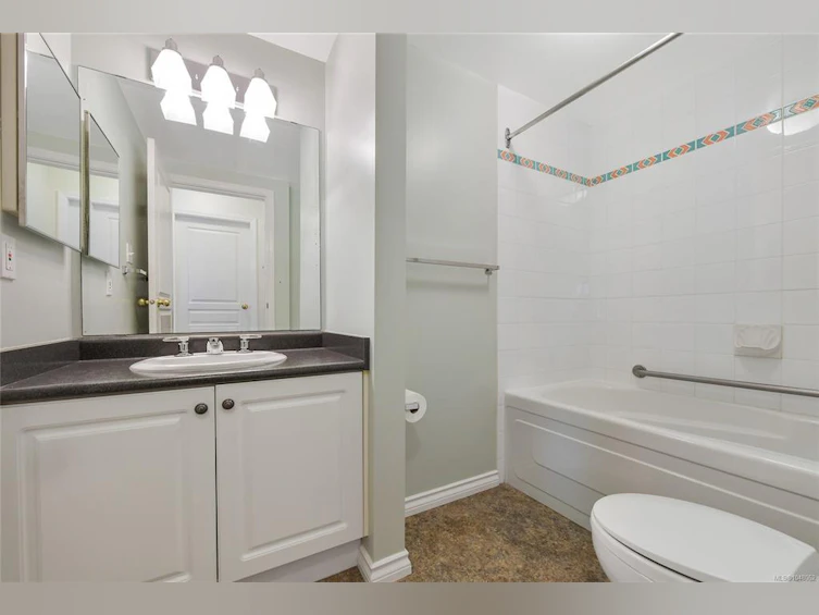 204-1037 Richardson Street, Victoria, BC, V8V 3C6 - 27