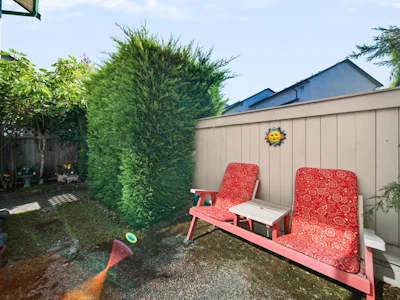6-1906 Bowen Road - 5