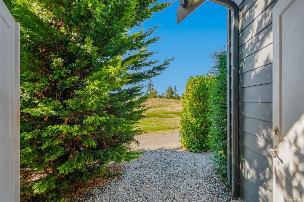 3172 Royal Vista Way, Courtenay, BC, V9N 9X3 - 8