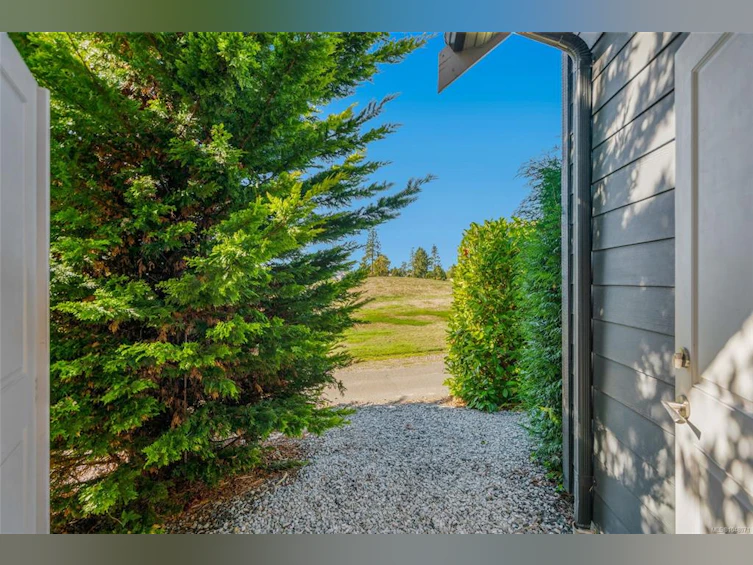 3172 Royal Vista Way, Courtenay, BC, V9N 9X3 - 8