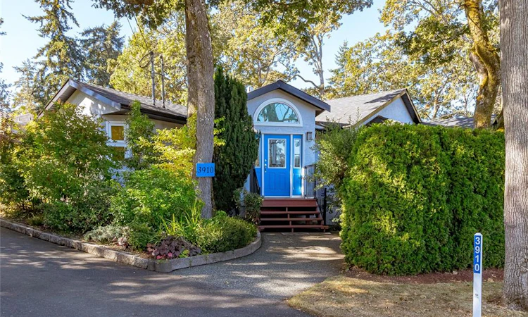 3910 Cedar Hill Cross Road