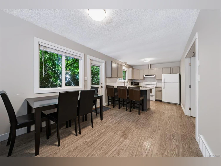 3161 Singleton Road, Nanaimo, BC, V9T 2X4 - 10