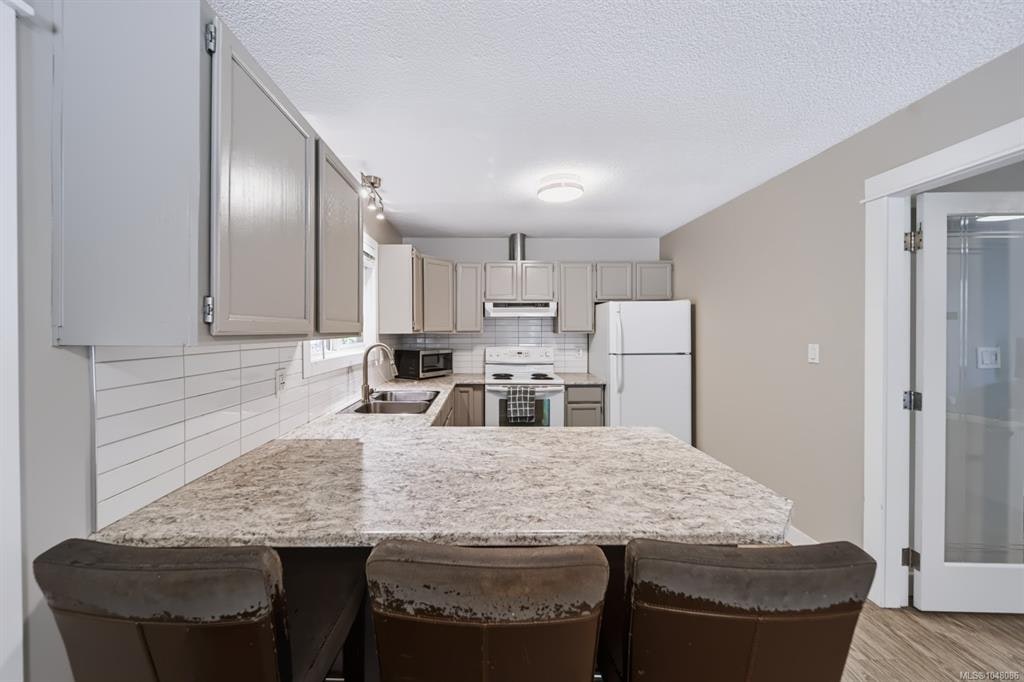 3161 Singleton Road, Nanaimo, BC, V9T 2X4 - 9