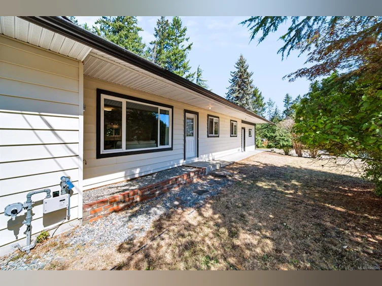 3161 Singleton Road, Nanaimo, BC, V9T 2X4 - 29
