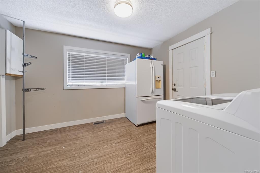 3161 Singleton Road, Nanaimo, BC, V9T 2X4 - 11