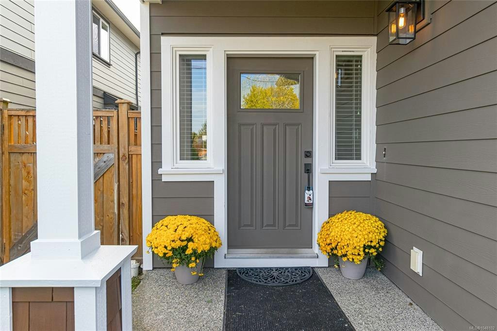 9373 East Saanich Road - 3