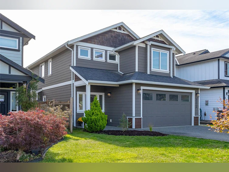 9373 East Saanich Road, North Saanich, BC, V8L 0C2