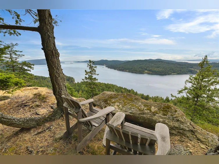470 Heck Hill Road, Mayne Island, BC, V0N 2J2 - 2