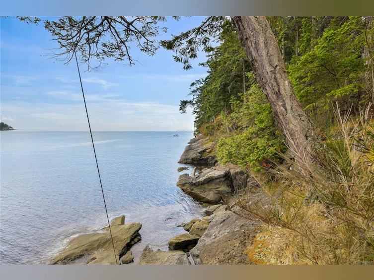 707 Wilks Road, Mayne Island, BC, V0N 2J1 - 32
