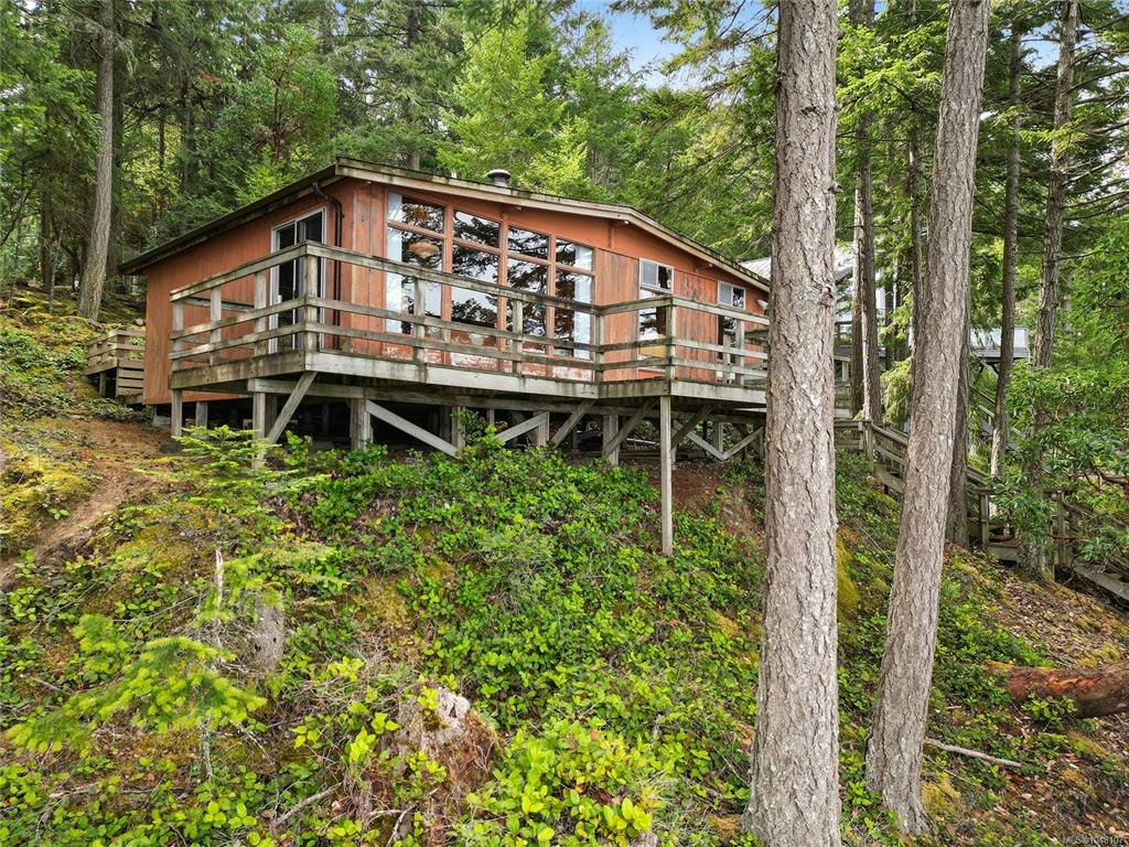 707 Wilks Road, Mayne Island, BC, V0N 2J1 - 9