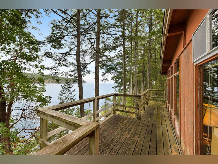 707 Wilks Road, Mayne Island, BC, V0N 2J1 - 26