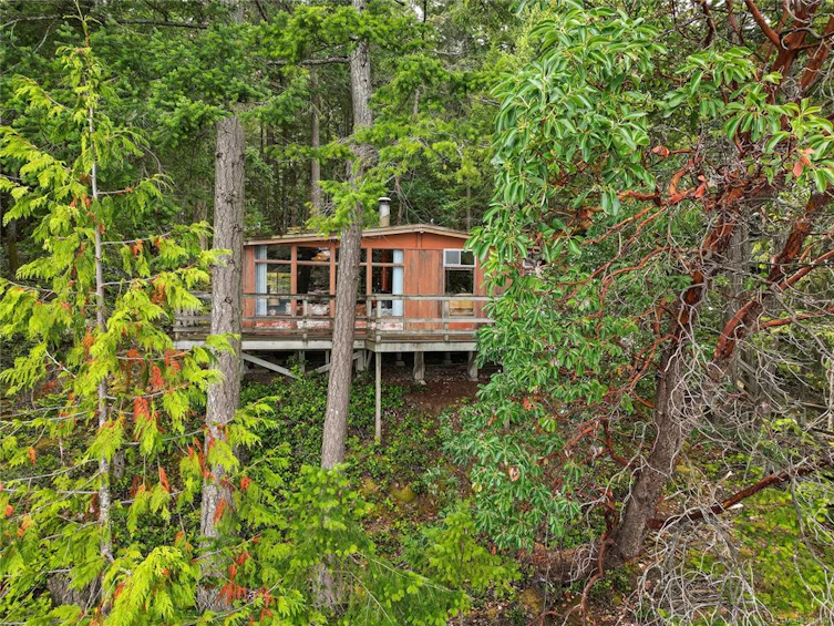 707 Wilks Road, Mayne Island, BC, V0N 2J1 - 11