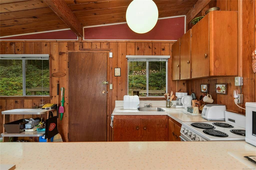 707 Wilks Road, Mayne Island, BC, V0N 2J1 - 13