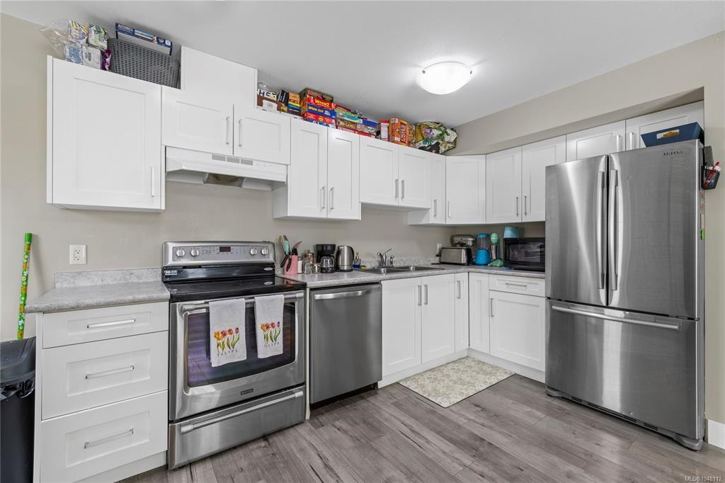 541 Lori Place, Nanaimo, BC, V9R 0H8 - 6