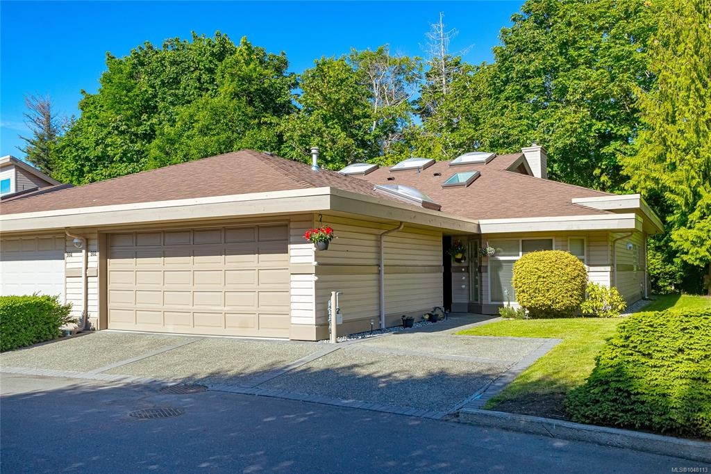 902 Lakes Boulevard, French Creek, BC, V9P 2P8