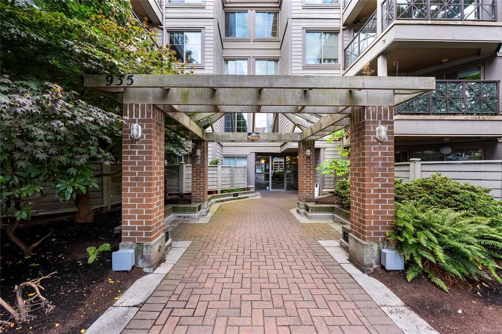 209-935 Johnson Street, Victoria, BC, V8V 3N5