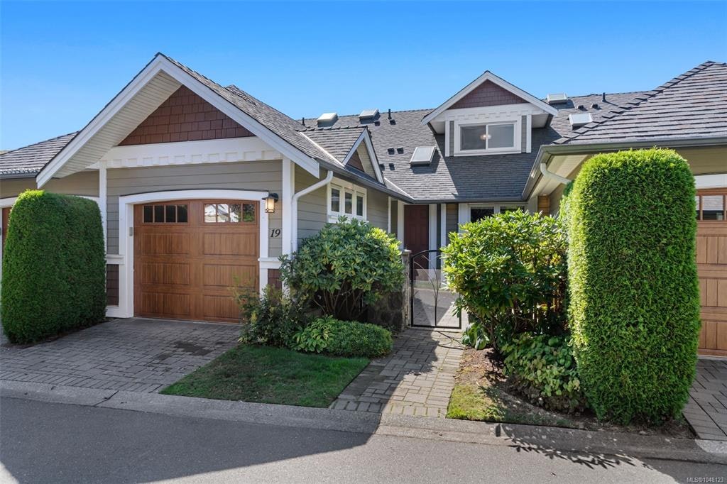 19-10520 Mcdonald Park Road, North Saanich, BC, V8L 0A3